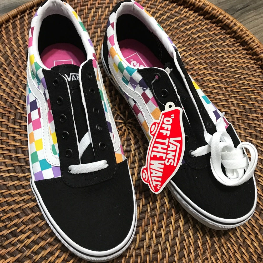 VANS Checkered
